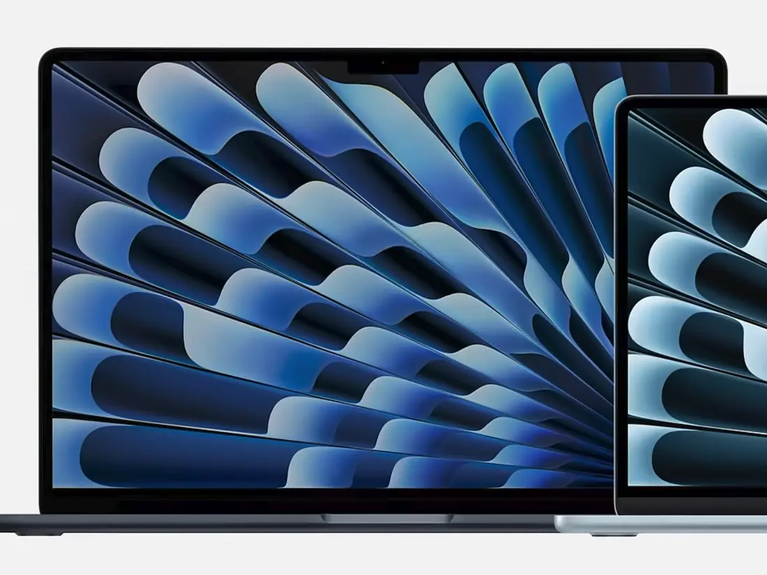 MacBook Air 13 и 15 дюймов рядом